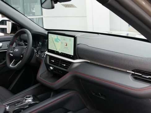 New 2026 Ford Explorer ST-Line w/ ST-Line Street Pack image 40