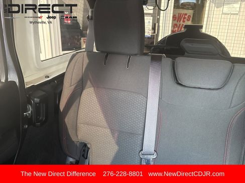 Used 2022 Jeep Wrangler Unlimited Rubicon image 24