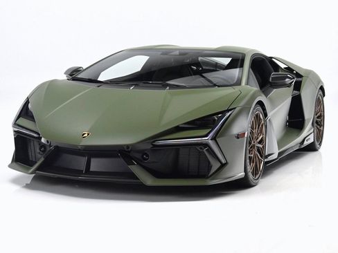 Used 2025 Lamborghini Revuelto AWD/4WD image 1