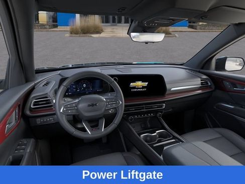 New 2026 Chevrolet Traverse Z71 w/ Driver Confidence Package AWD/4WD image 16
