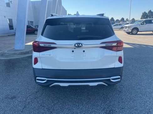 Used 2021 Kia Seltos EX image 26