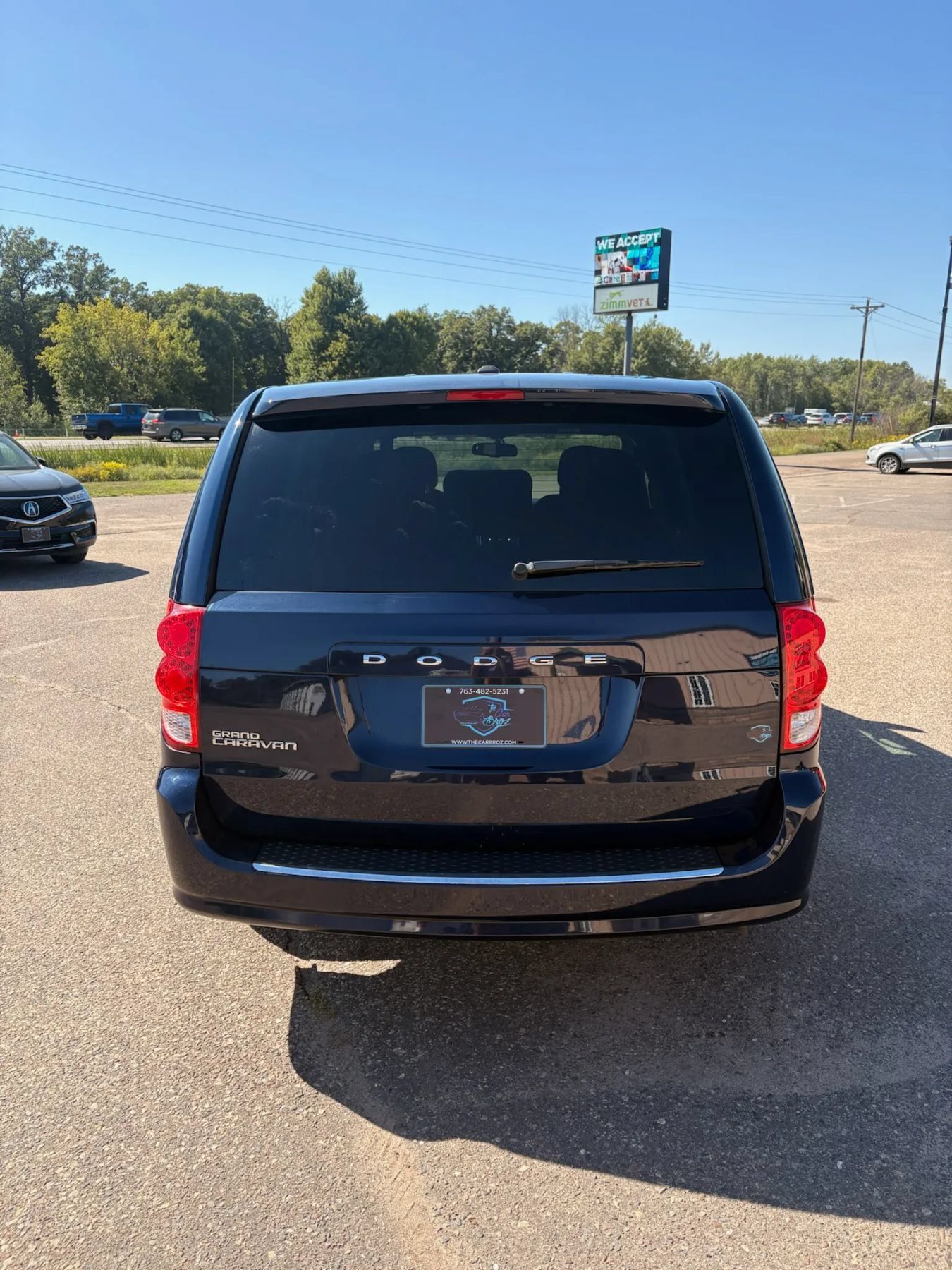 Used 2016 Dodge Grand Caravan SE FWD image 6