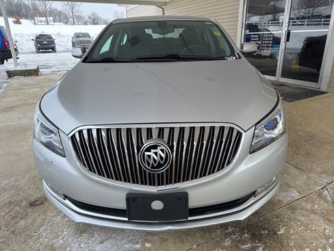 Used 2014 Buick LaCrosse Base image 12