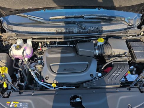 New 2026 Chrysler Pacifica Select image 68