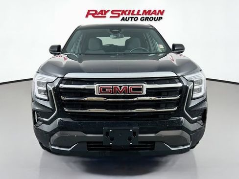 Used 2026 GMC Terrain Elevation AWD/4WD image 2