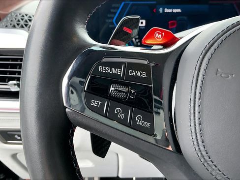 Used 2025 BMW XM image 19