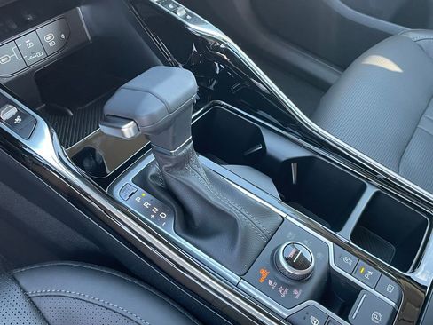 New 2026 Kia Sorento SX image 19