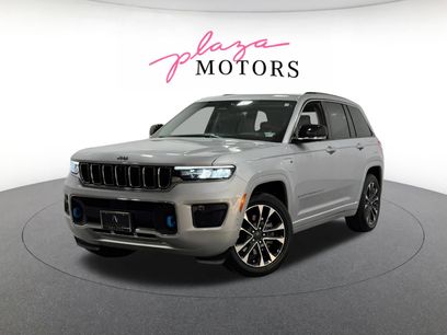 Used 2022 Jeep Grand Cherokee Overland w/ Advanced Protech Group III