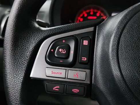 Used 2017 Subaru Forester 2.5i image 25