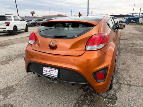 Used 2014 Hyundai Veloster Turbo image 6
