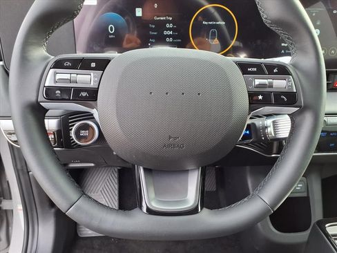 New 2026 Hyundai Ioniq 5 SEL RWD image 11
