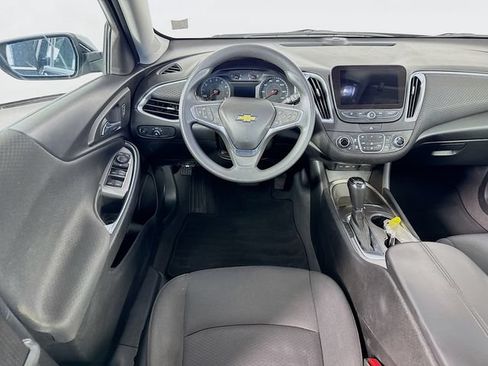 Used 2019 Chevrolet Malibu LT FWD image 23