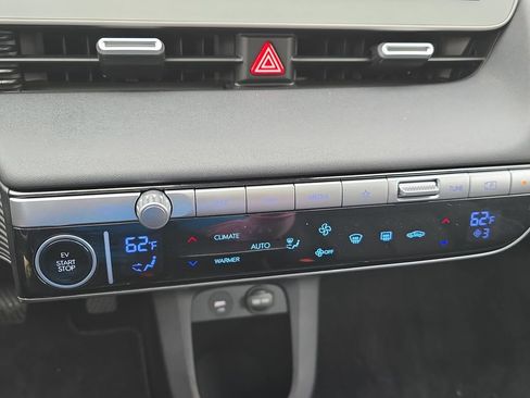 Certified 2022 Hyundai Ioniq 5 Limited image 24