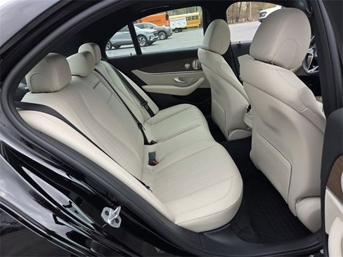 Used 2023 Mercedes-Benz E 350 E 350 image 14