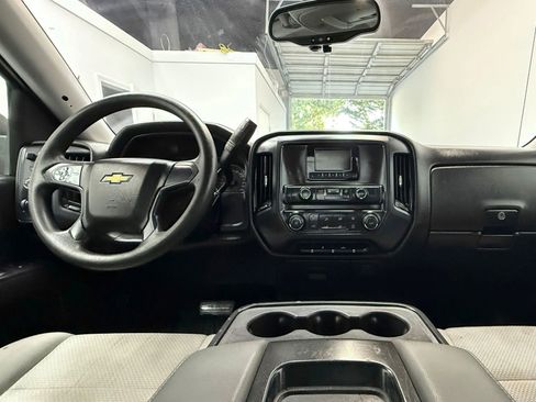 Used 2015 Chevrolet Silverado 1500 W/T image 10