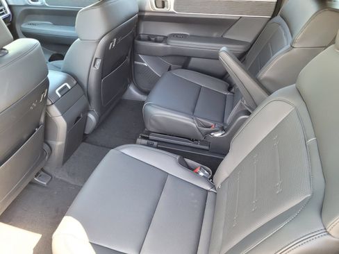 New 2026 Hyundai Santa Fe Limited AWD/4WD image 8