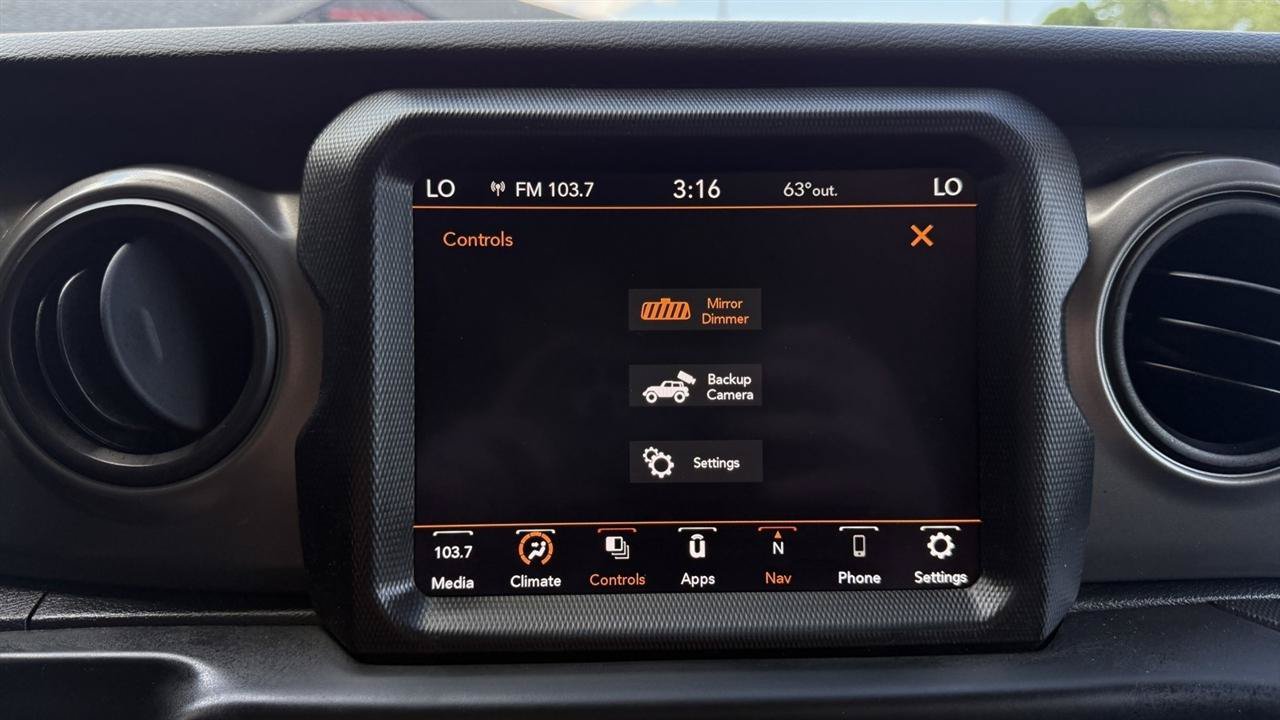 Used 2023 Jeep Wrangler Unlimited w/ 8.4" Radio Group AWD/4WD image 50