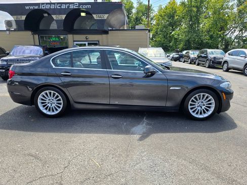 Used 2013 BMW 535i xDrive Sedan AWD/4WD image 2