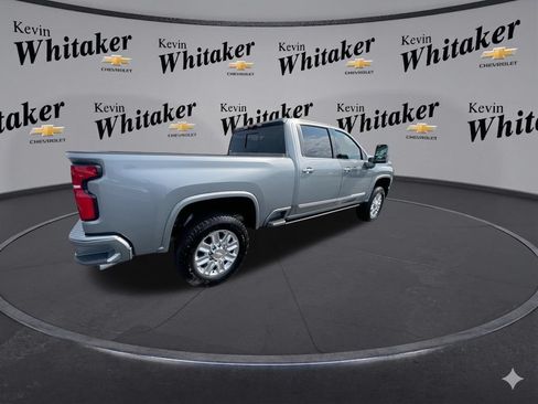 Certified 2025 Chevrolet Silverado 2500 High Country w/ High Country Premium Package AWD/4WD image 9
