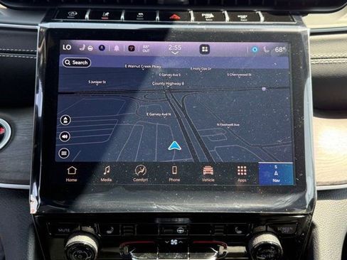 New 2025 Jeep Grand Cherokee L Limited w/ Black Appearance Package image 24