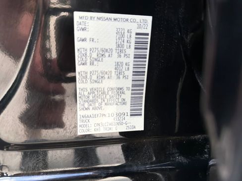 Used 2023 Nissan Titan SV w/ SV Convenience Package RWD image 35
