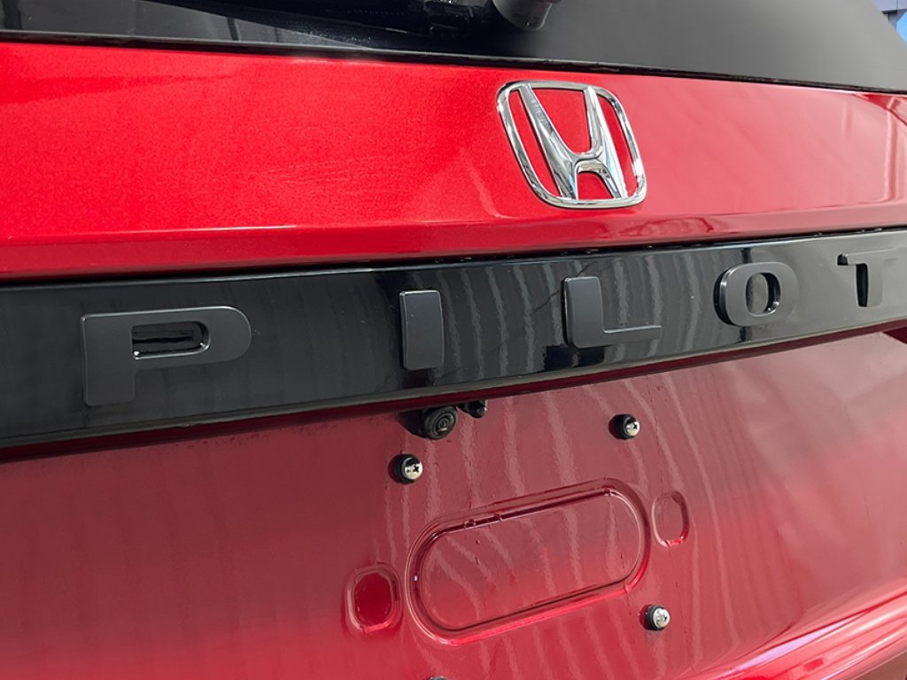 New 2026 Honda Pilot Black Edition image 28