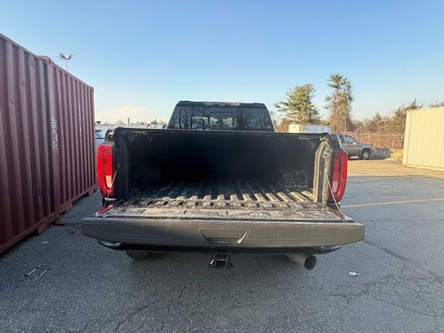 Used 2020 GMC Sierra 2500 AT4 image 29