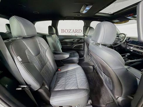 Used 2024 Kia Telluride EX X-Line AWD/4WD image 35