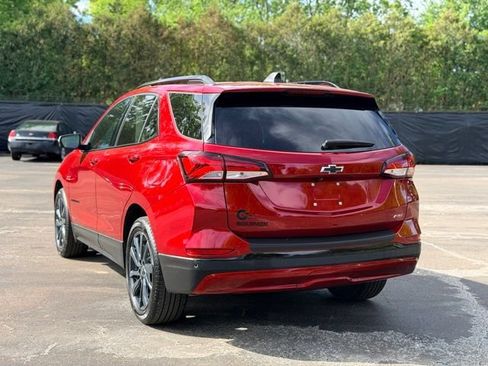 Used 2024 Chevrolet Equinox RS w/ RS Leather Package FWD image 5