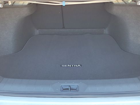 New 2026 Nissan Sentra SV w/ SV Convenience Package FWD image 9