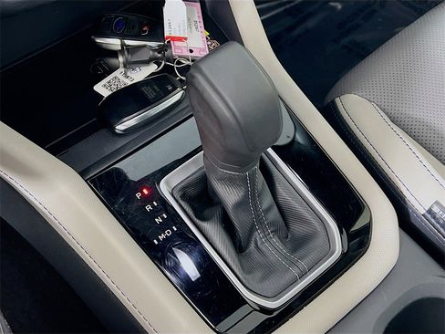 Certified 2025 Subaru Forester Limited w/ Popular Package #2 image 17