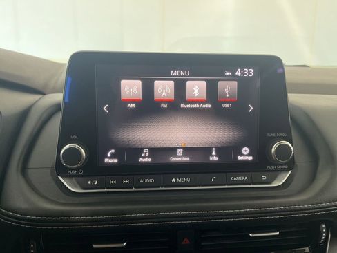 Used 2022 Nissan Rogue SV FWD image 66