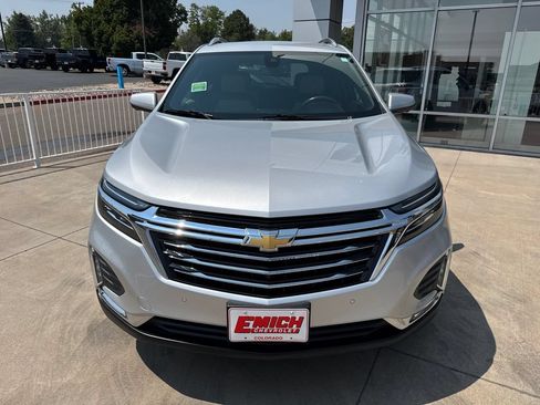 Used 2022 Chevrolet Equinox Premier AWD/4WD image 8