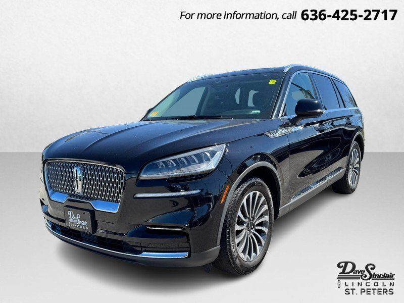 Used 2024 Lincoln Aviator Reserve AWD/4WD image 1