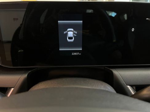 Used 2025 Kia K4 LXS image 39