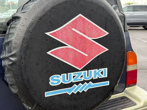 Used 1998 Suzuki Sidekick JLX image 12