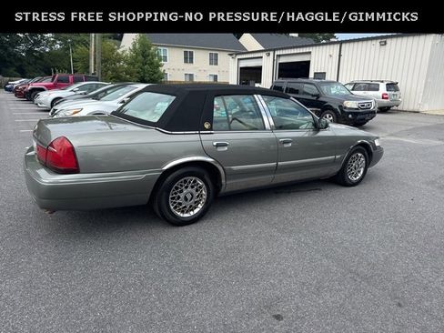 Used 2002 Mercury Grand Marquis GS image 3