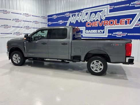 Used 2026 Ford F250 XLT image 3