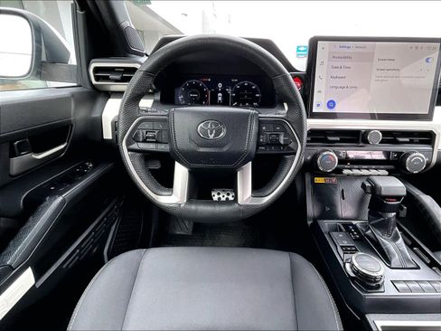 Used 2024 Toyota Tacoma TRD Sport w/ TRD Sport Upgrade Package image 17