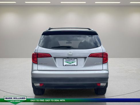 Used 2018 Honda Pilot LX image 4