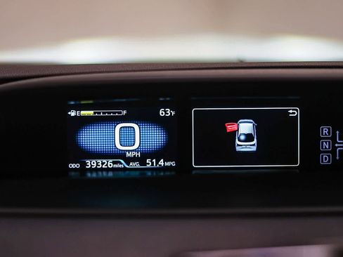 Used 2022 Toyota Prius image 22