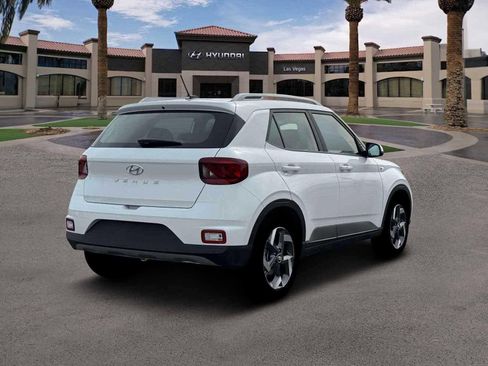 New 2026 Hyundai Venue SEL FWD image 7