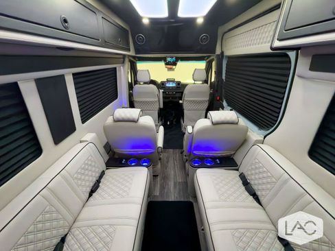 Used 2026 Mercedes-Benz Sprinter 2500 image 19