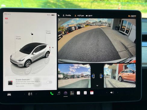 Used 2023 Tesla Model Y Long Range AWD/4WD image 23