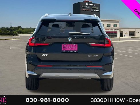Used 2025 BMW X1 xDrive28i AWD/4WD image 4