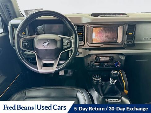 Used 2023 Ford Bronco Badlands image 22