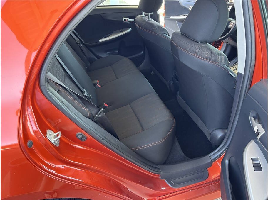 Used 2013 Toyota Corolla S Special Edition FWD image 15
