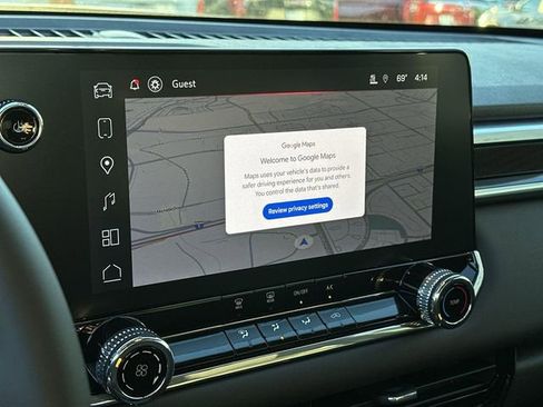 New 2026 GMC Canyon Elevation w/ LPO, Black Badging Package image 11