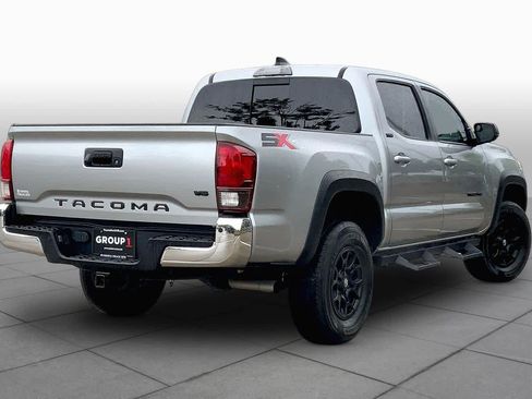 Used 2023 Toyota Tacoma SR5 RWD image 13