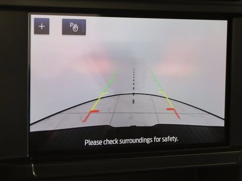 Used 2024 Ford F350 XL w/ Snow Plow/Camper Package image 8